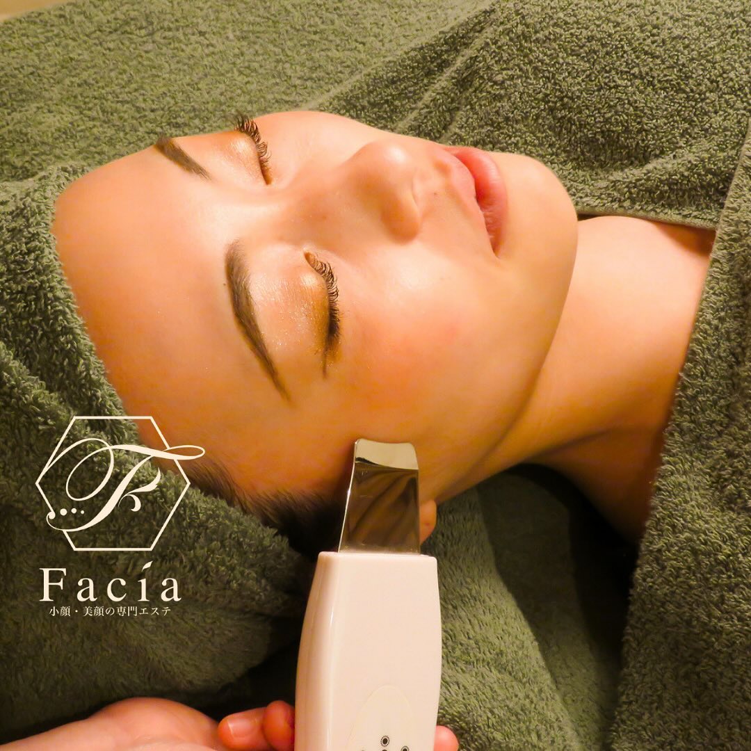 Facia 小臉護膚課程