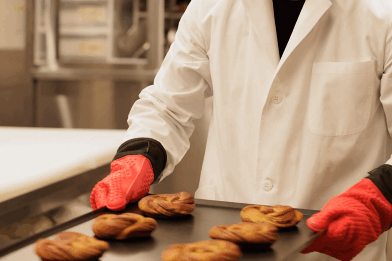 BASE FOOD 麵包皆經過嚴格食安管控